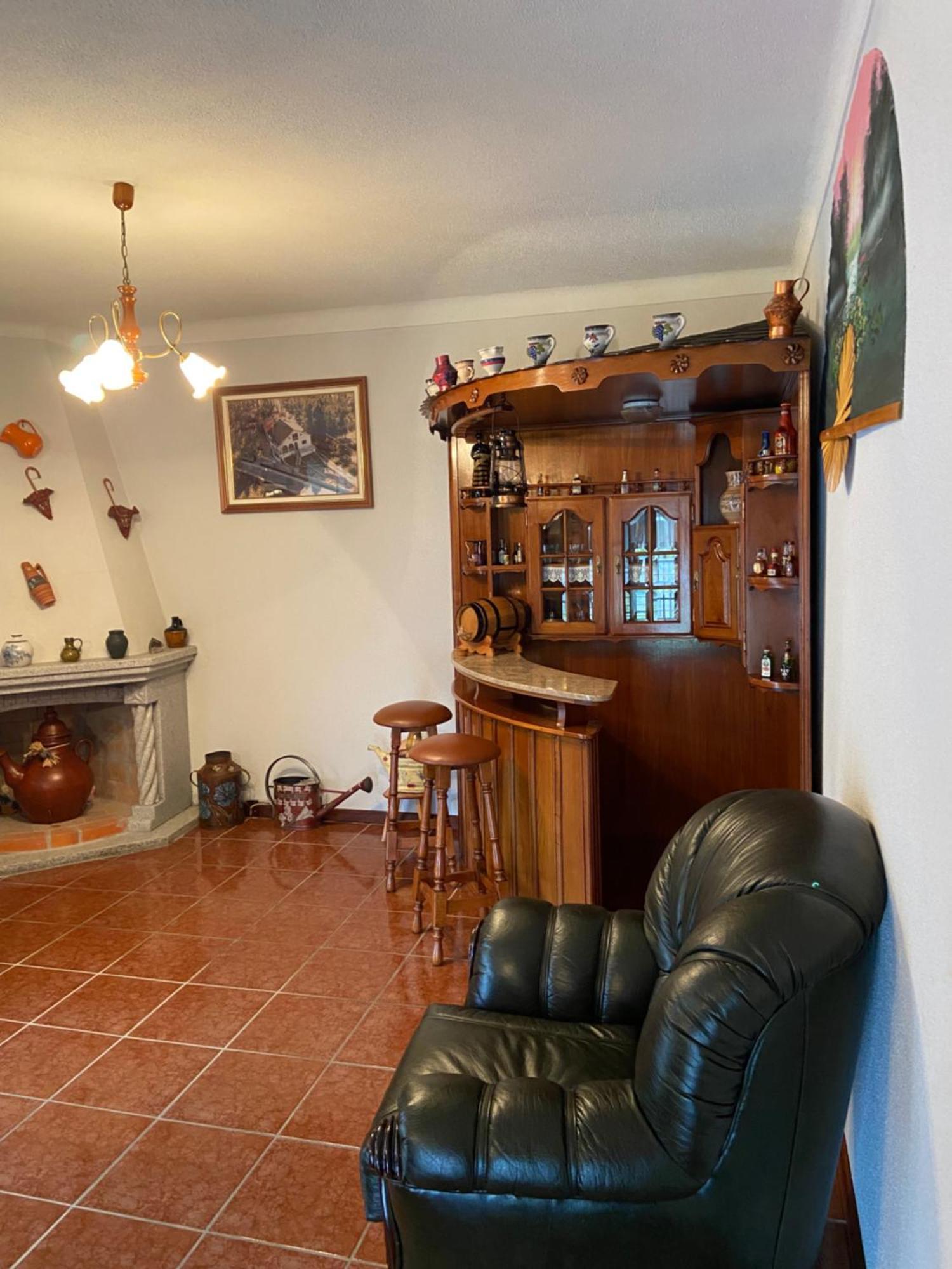 Ferienwohnung Casa Da Pizzaria Carapito Exterior foto